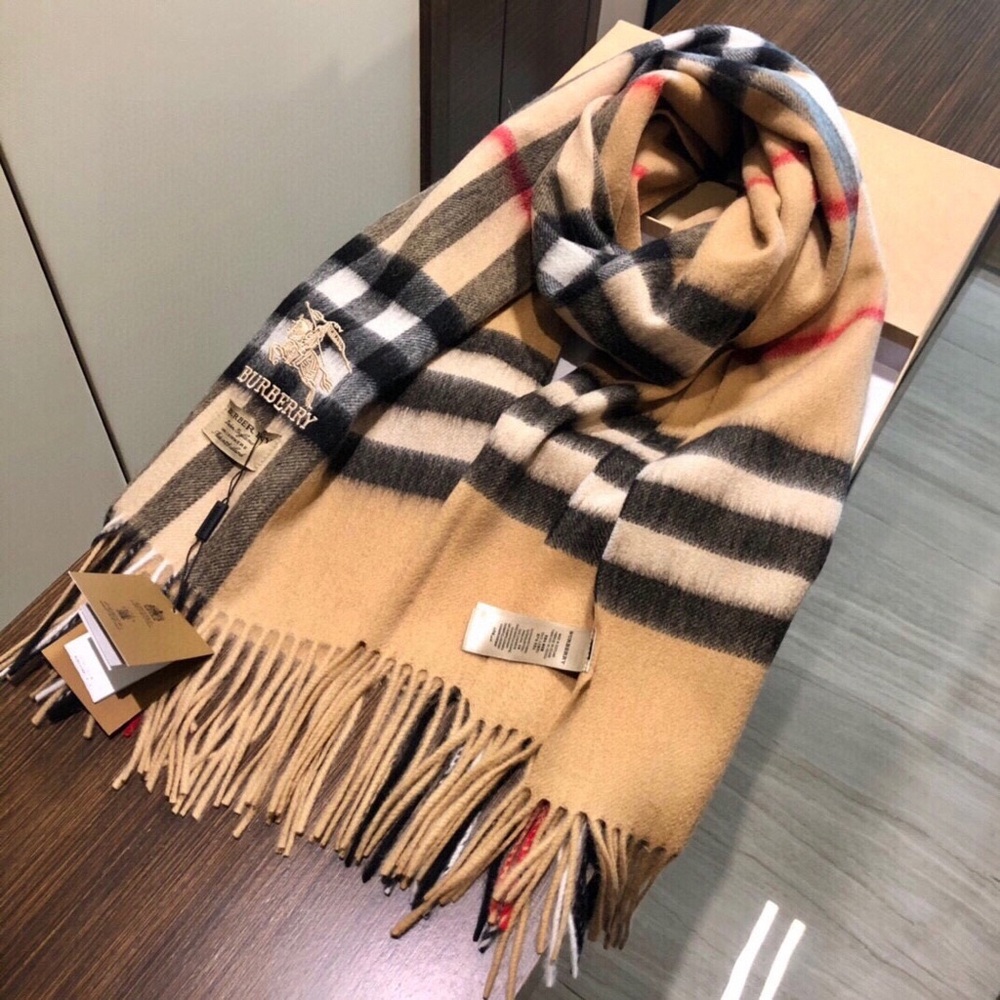 Burberry Oversized Vintage Check Wool Scarf 70×200cm Large Fringe Shaw